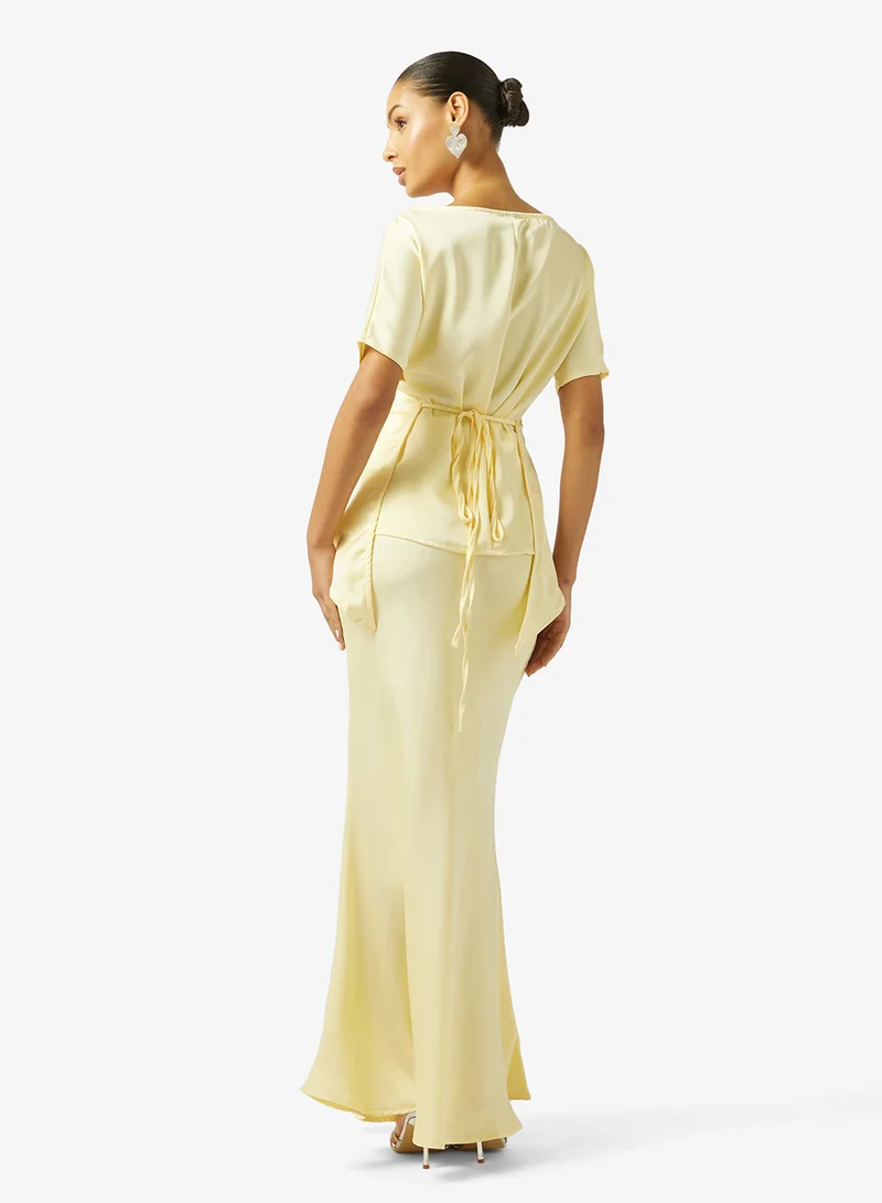 جينجر Draped Top & Skirt Coord Set